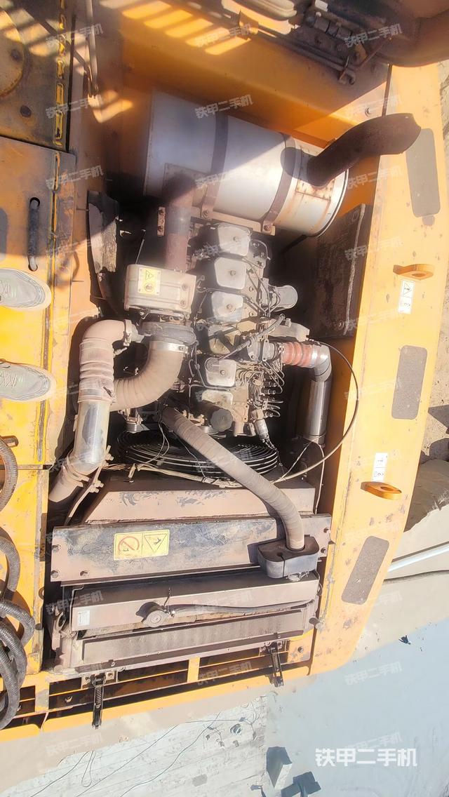 发动机整体俯视（整机外观）