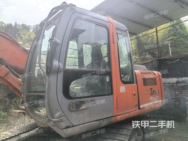 日立ZX120挖掘機