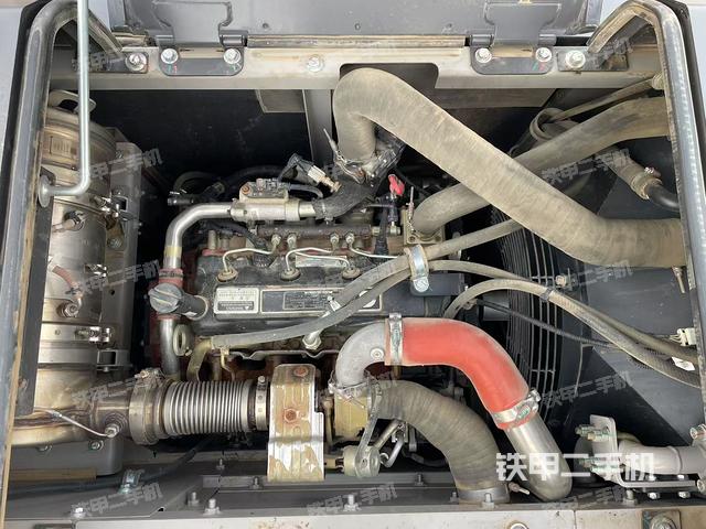 發(fā)動(dòng)機(jī)整體俯視（整機(jī)外觀）