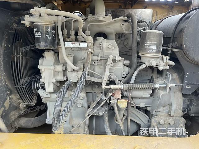 發(fā)動機整體俯視（整機外觀）