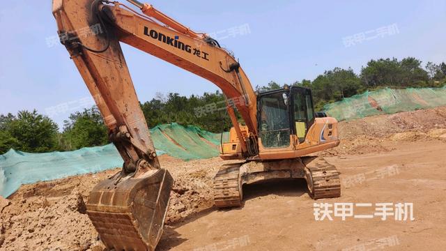 龍工LG6225E挖掘機