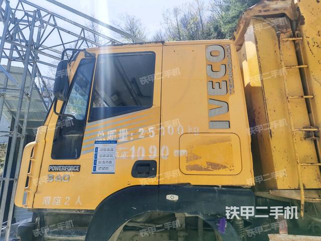 駕駛室頂部(駕駛室/操作室) 駕駛室頂部(駕駛室/操作室)