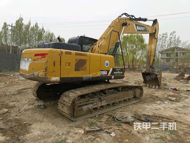 整機右后45°(整機外觀) 整機右后45°(整機外觀)