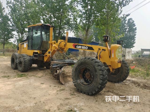徐工GR165平地机的设备实拍-第4张实拍照片
