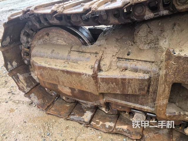 左側(cè)行走馬達蓋板（行走機構(gòu)）