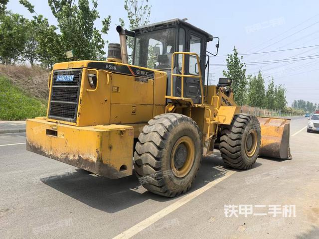 整機(jī)右后45°(整機(jī)外觀及大件) 整機(jī)右后45°(整機(jī)外觀及大件)