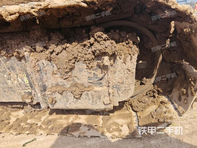 右導向輪（行走機構(gòu)）