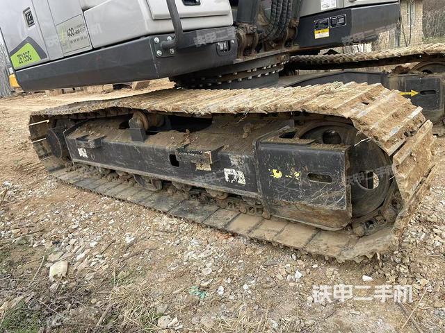 單側(cè)履帶整體（整機(jī)外觀）