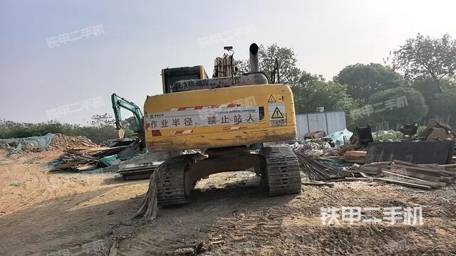 駕駛室頂部（整機(jī)外觀）