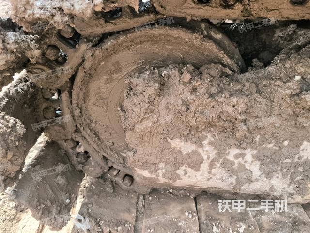 右側(cè)行走馬達(dá)蓋板（行走機(jī)構(gòu)）