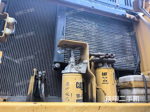 散熱器正面（大件艙室）