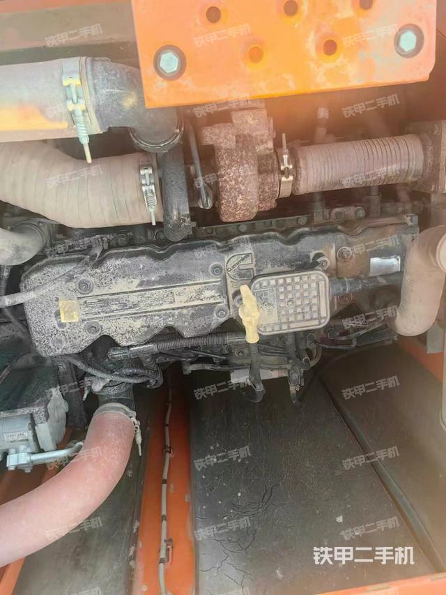 發(fā)動機整體俯視（整機外觀）