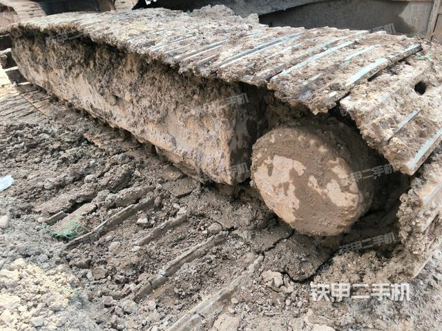 右側(cè)履帶整體（行走機(jī)構(gòu)）