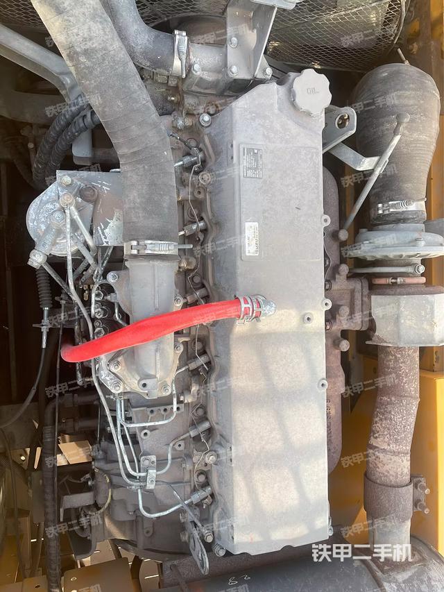 發(fā)動(dòng)機(jī)整體俯視（整機(jī)外觀）