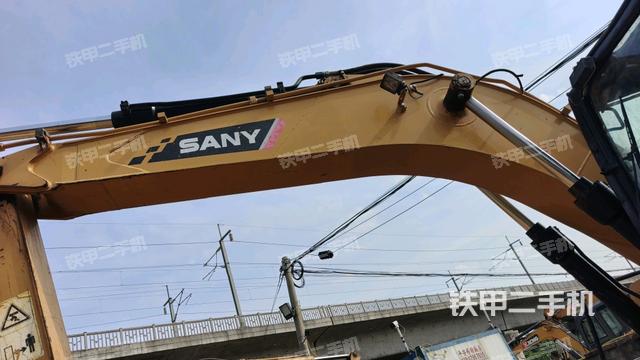 大臂整體?右側(cè)（工作和回轉(zhuǎn)裝置）