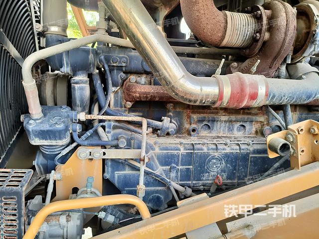 發(fā)動機左側(cè)（整機外觀及大件）