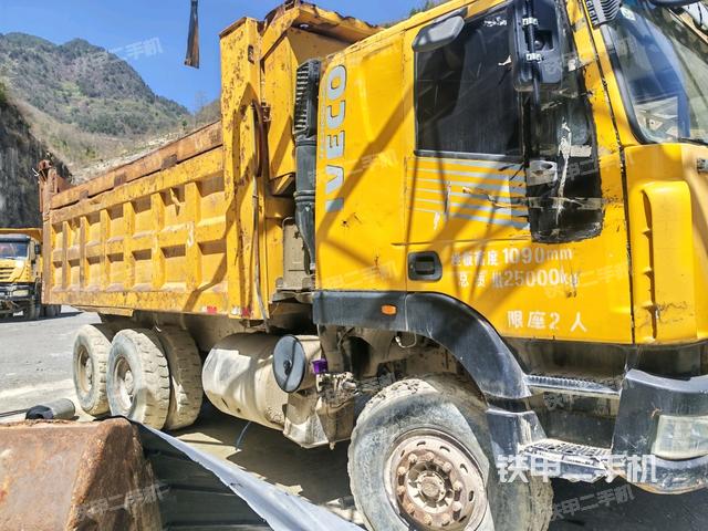 右前45(整機外觀) 右前45(整機外觀)