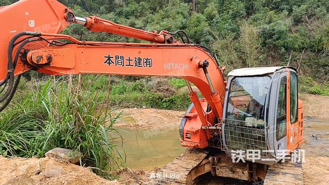 大臂整體?右側(cè)(工作和回轉(zhuǎn)裝置) 大臂整體?右側(cè)(工作和回轉(zhuǎn)裝置)