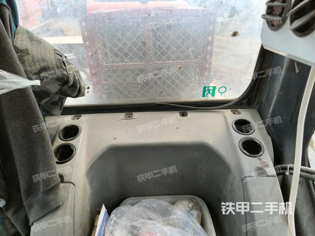 座椅后部（駕駛室部分）