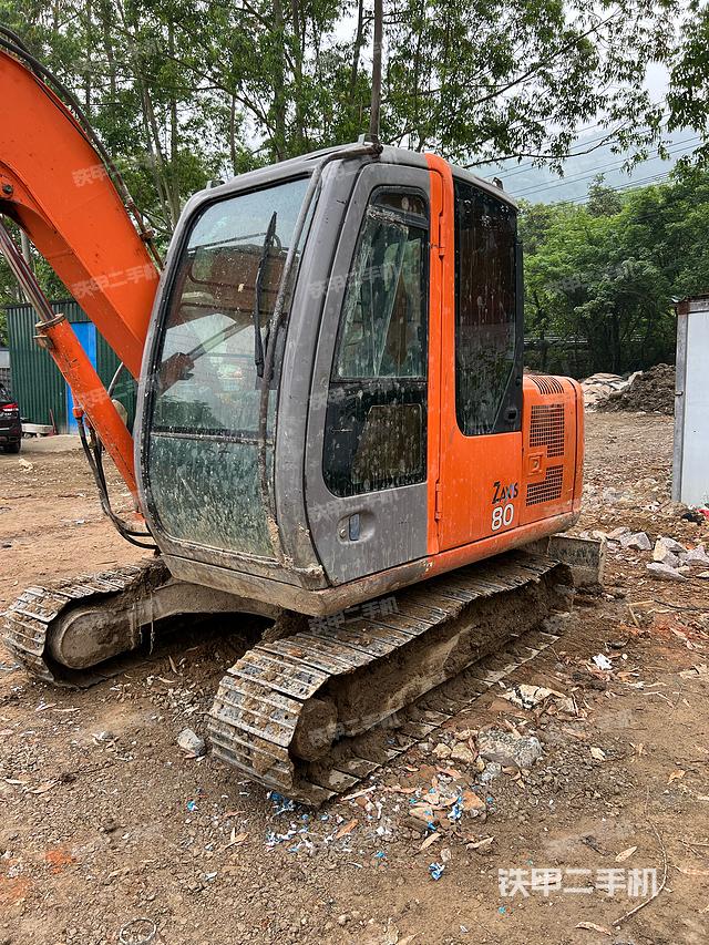 驾驶室整体（整机外观）