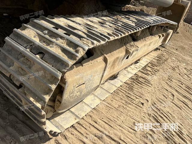 單側履帶整體（整機外觀）