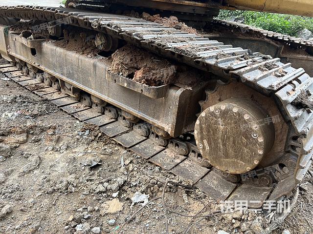 单侧履带整体（整机外观）