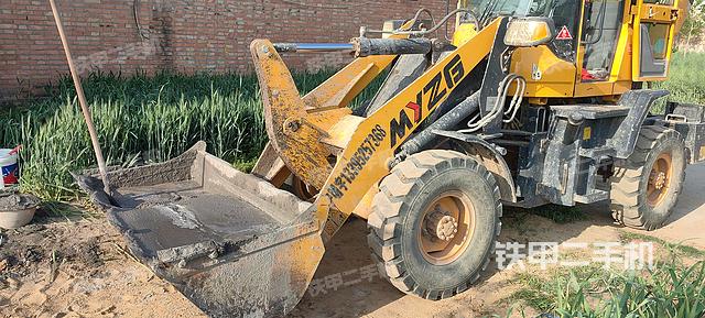 工作装置整体（整机外观及大件）