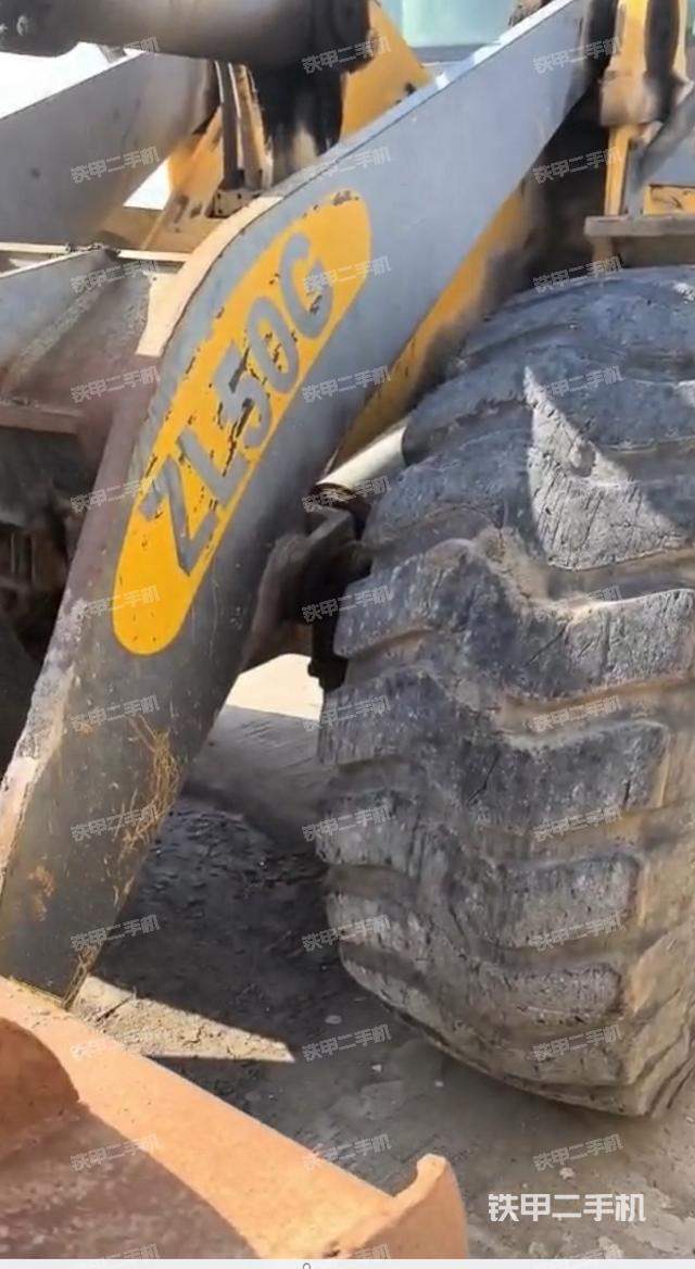 工作裝置整體(整機(jī)外觀及大件) 工作裝置整體(整機(jī)外觀及大件)