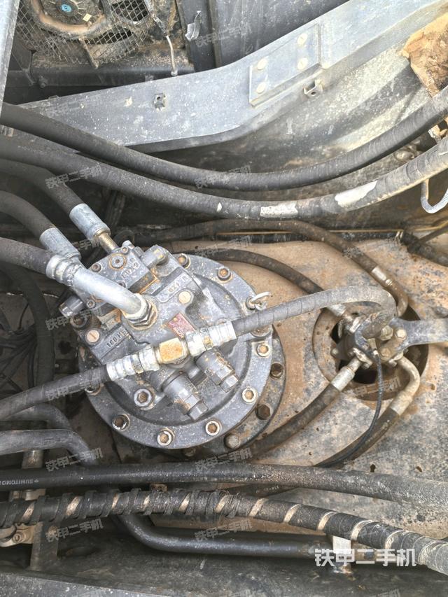 回轉(zhuǎn)馬達(dá)(上車(chē)部件) 回轉(zhuǎn)馬達(dá)(上車(chē)部件)