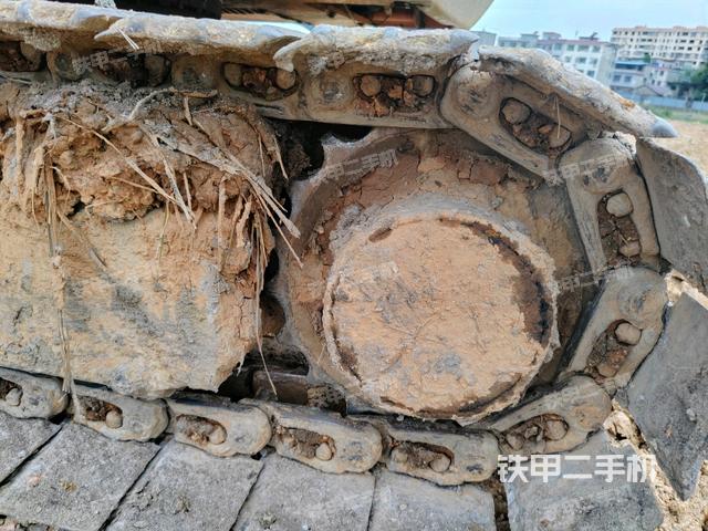 左側(cè)行走馬達(dá)蓋板（行走機(jī)構(gòu)）