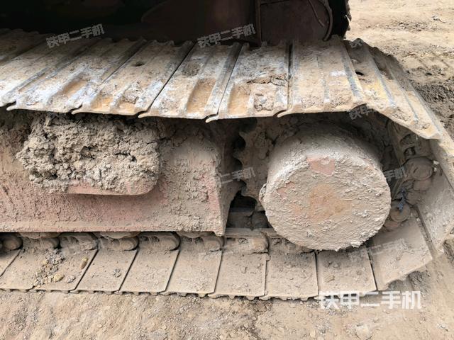 右側(cè)履帶整體（行走機(jī)構(gòu)）