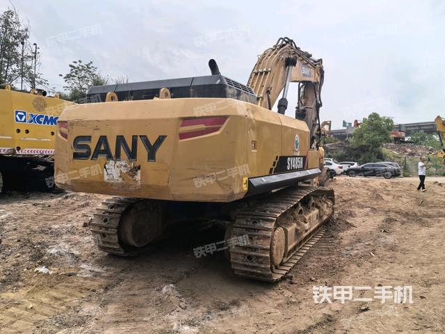 右后45(整機(jī)外觀) 右后45(整機(jī)外觀)
