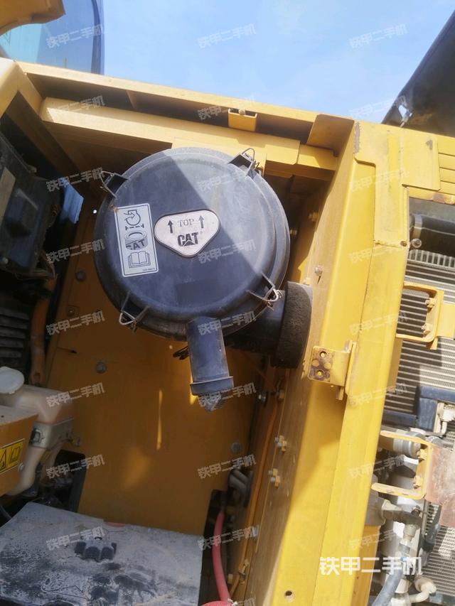散熱器室(大件艙室) 散熱器室(大件艙室)