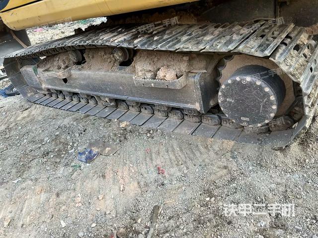 单侧履带整体（整机外观）