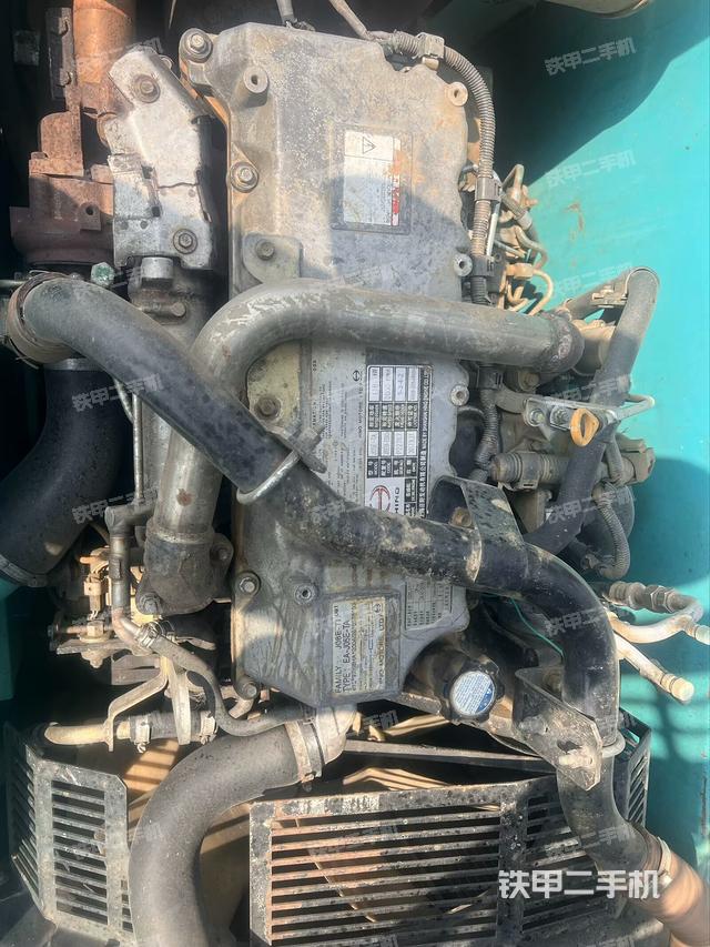 發(fā)動機整體俯視(整機外觀) 發(fā)動機整體俯視(整機外觀)