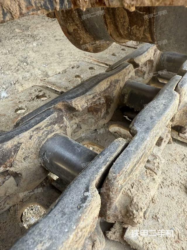 單側(cè)履帶整體（整機外觀）