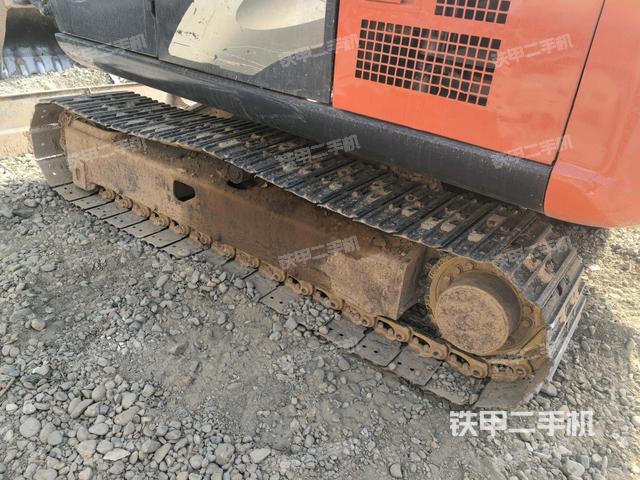 左側(cè)履帶整體?（行走機(jī)構(gòu)）