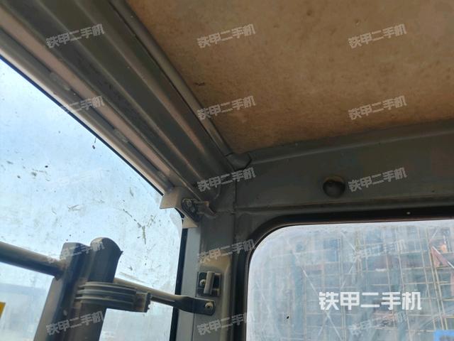 頂棚整體（駕駛室部分）