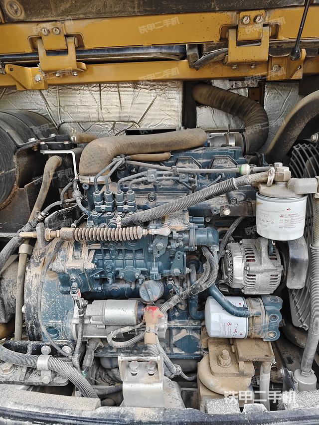 发动机整体俯视（整机外观）