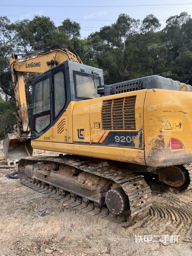 柳工CLG920E挖掘機(jī)