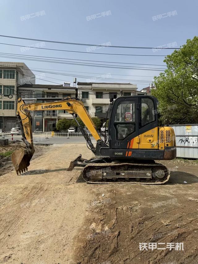 柳工CLG906E挖掘機