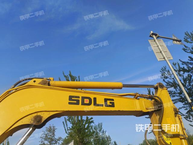 大臂整體?右側(cè)（工作和回轉(zhuǎn)裝置）