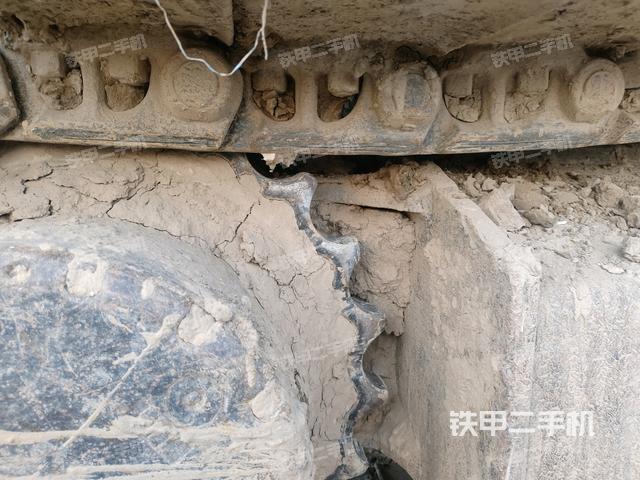 左驅(qū)動(dòng)輪(行走機(jī)構(gòu)) 左驅(qū)動(dòng)輪(行走機(jī)構(gòu))
