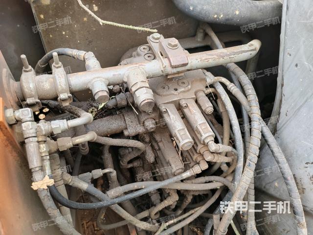 分配閥（上車部件）