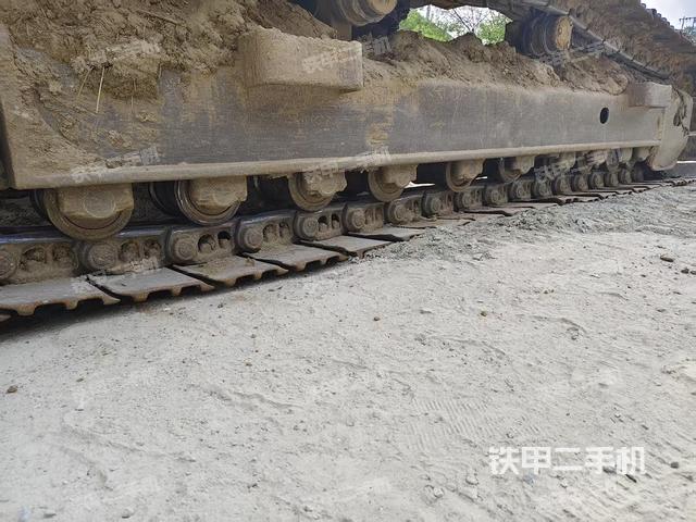 左托鏈輪和鏈筋(行走機(jī)構(gòu)) 左托鏈輪和鏈筋(行走機(jī)構(gòu))