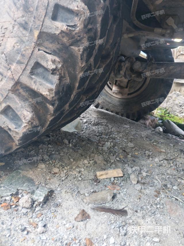 左側(cè)行走馬達(dá)蓋板(行走機(jī)構(gòu)) 左側(cè)行走馬達(dá)蓋板(行走機(jī)構(gòu))