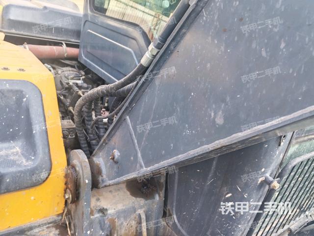 大臂根部?斜(工作和回轉(zhuǎn)裝置) 大臂根部?斜(工作和回轉(zhuǎn)裝置)