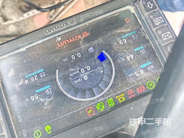 小時表(駕駛室部分) 小時表(駕駛室部分)