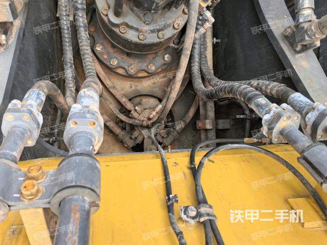 回轉(zhuǎn)馬達(dá)（上車部件）