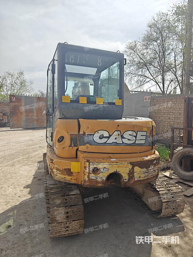 駕駛室頂部（整機(jī)外觀）